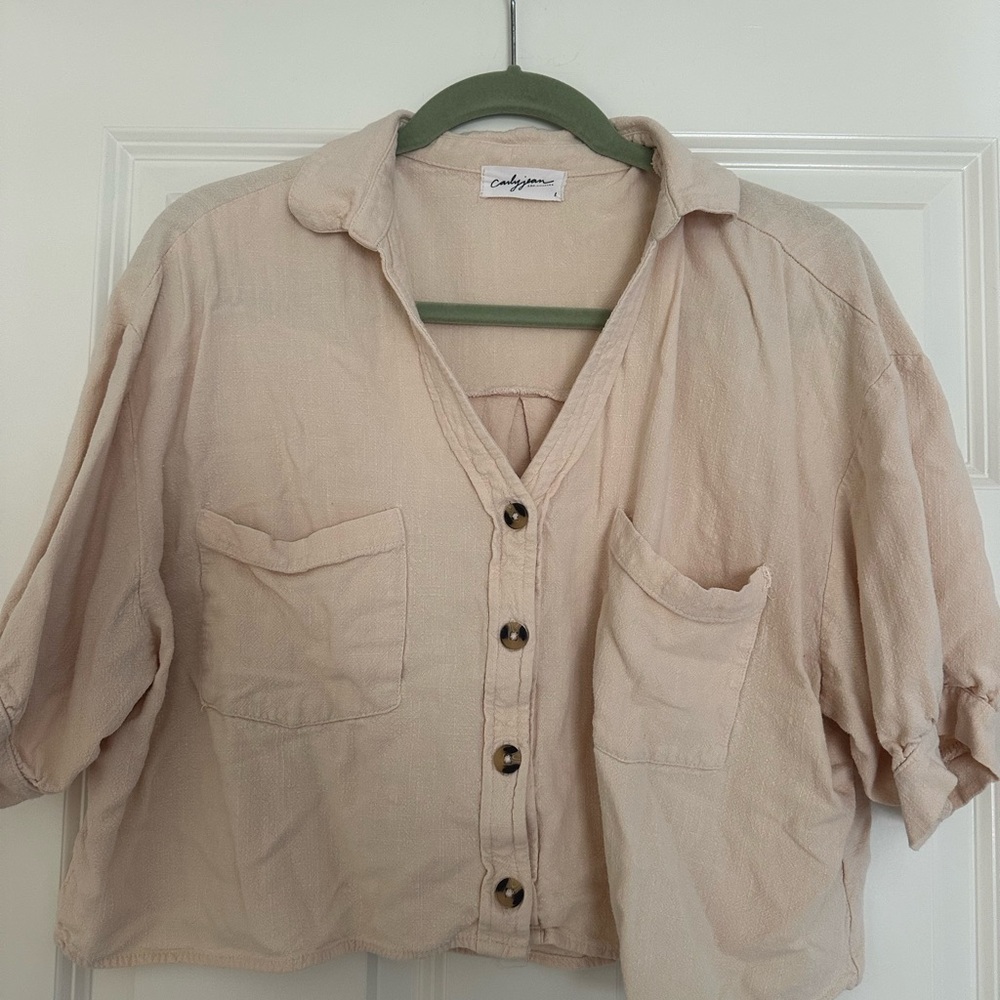 Carly Jean Los Angeles Cream Button Down Shirt with collar